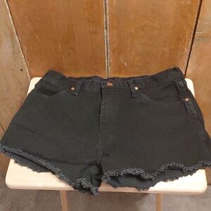 Black Denim 33 Inch Waist Wrangler Mens Shorts, Very Short Shorts